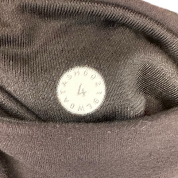 LULULEMON Align High-Rise Jogger in black - Picture 11 of 12